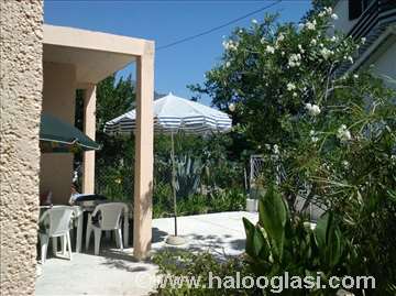 Crna Gora, Sutomore, sobe