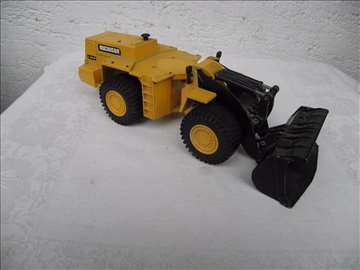 Idal utovarivac Michigan L320,1:50,fali kabina 