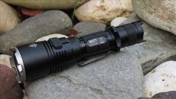 Baterijska lampa Nitecore MH27 462 m