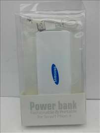 Power Bank samsung 30A eksterna baterija