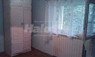 Garsonjera 26 m2, lepo opremljena, EG, Kotež