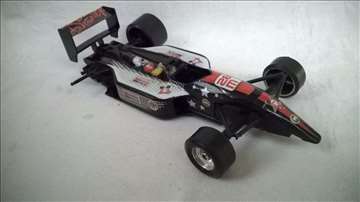 Burago Disney formula 1, 1:24, stara skoro 20 god,