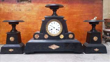 Stari kaminski sat