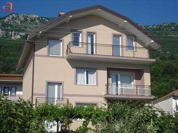 Makedonija, Ohrid-Peshtani, kuća za odmor