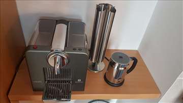 Nespresso Krups aparat (sa kapsulama)