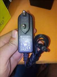 Leader Electronics 12V 1A