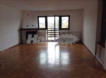 Duplex sa garazom na Banjici 