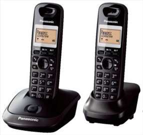 Telefon sa dve slušalice Panasonic kx-tg2512, novo
