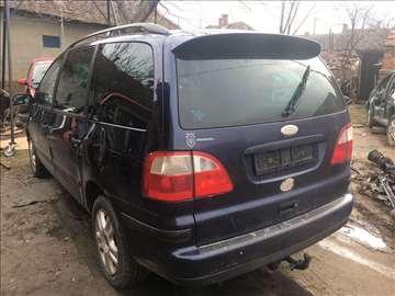 Ford Galaxy u delovima