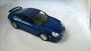 Burago Porsche 911  Carrera GT 3,1:24