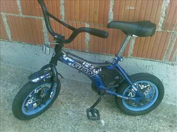 Dečji bicikli, kacige, trotineti, skejtovi