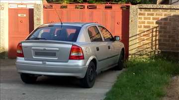 Opel Astra G delovi 2.0 Benzin