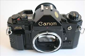 Canon A-1 crno telo