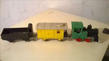 Igra CSSR voz:loko+2 vagona,na navijanje sakljucem