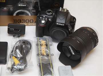 Nikon D3300 telo + 18-105mm VR sa 8.522 okidanja