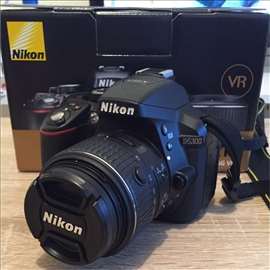 Nikon D5300 telo + 18-55mm VR II sa 6.659 okidanja