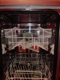 Mašina za pranje sudova