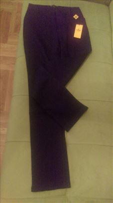 Nove Fendi platnene pantalone..teget,bež i crne