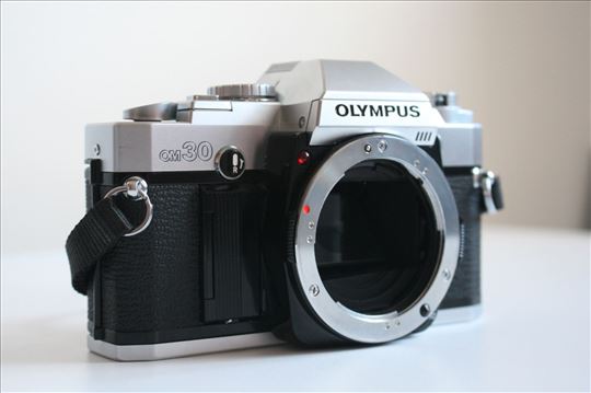  Olympus OM30 