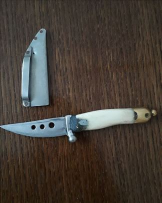 Prodajem lovačke noževe