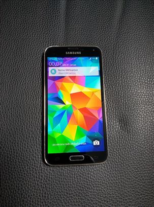 Samsung Galaxy S5-kao nov