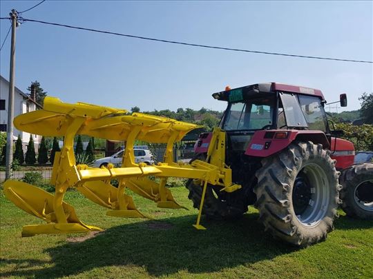 Prodaja plugova Huard u extra stanju