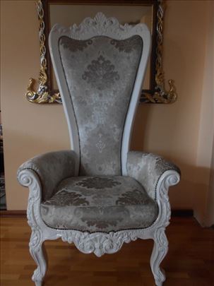 Tron,stilska fotelja,B,visina 180 cm,novo