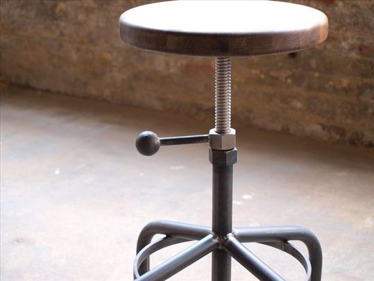 Moderna podesiva barska stolica (od 50-75cm)