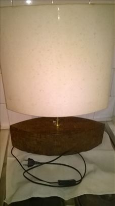 Stona lampa na postolju visina 46, sirina 40cm 