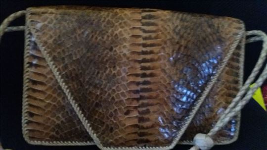 Ručna torbica od zmijske kože