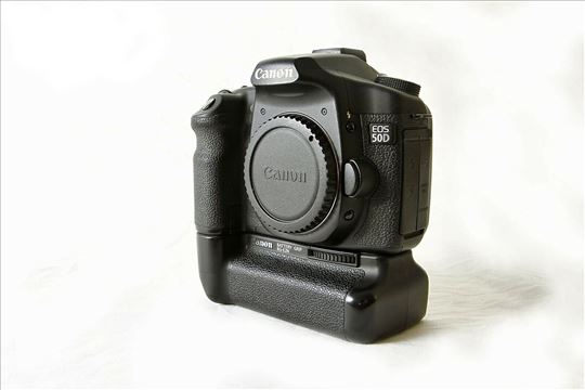 Canon 50D + Canon BG-E2N grip (16.922 okidanja)