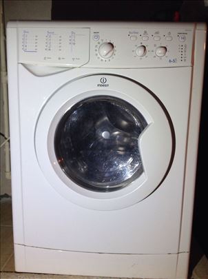 Mašina za pranje i sušenje veša