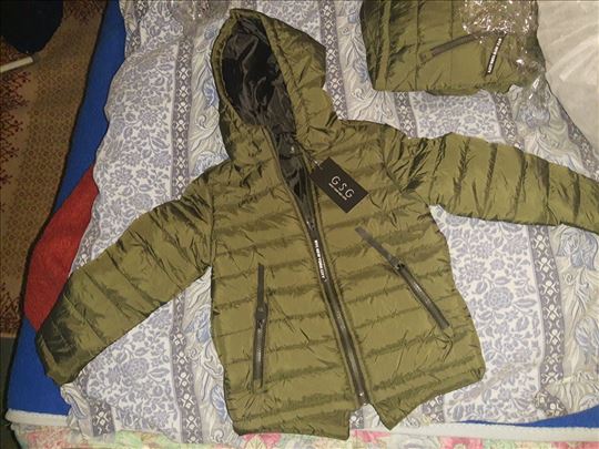 Nove jakne za dečake sa etiketom iz Nemačke