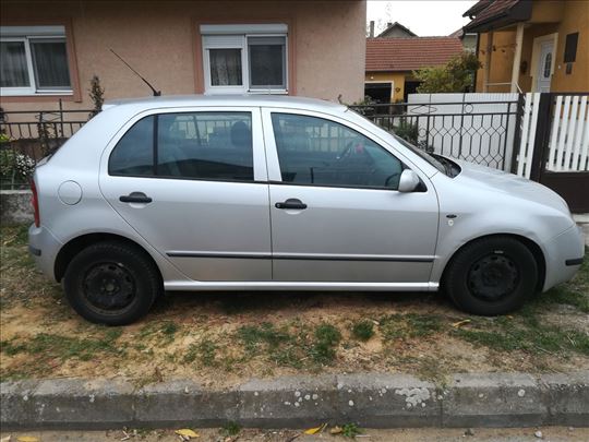Škoda Fabia polovni originalni delovi