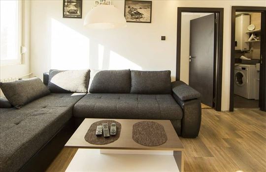 Beograd, apartman 2.5-62kv,lux,garaza-10E 