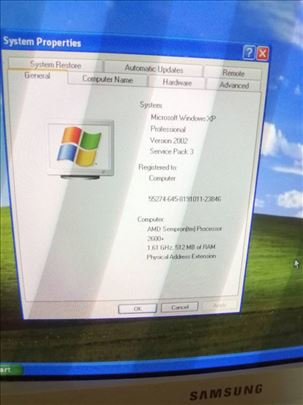 Pentium IV desktop racunar
