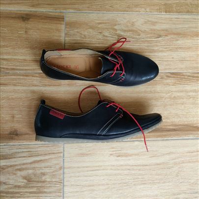 Nove kozne cipele Lasocki br 38, besplatna dostava
