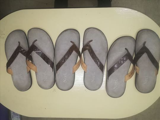 Kožne Papuče 27 i 28 cm