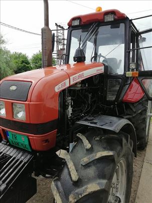 Traktor MTZ 1221.3