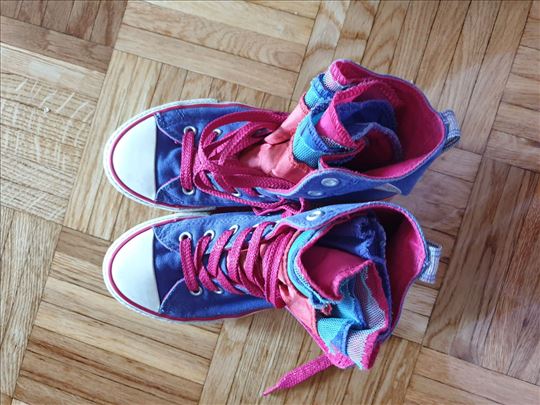 Convetse All Star