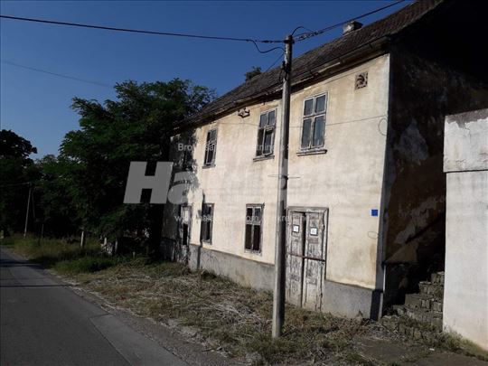 Kuća u samom centru Jaska - odlična lokacija