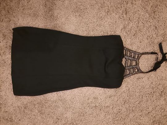 Crna elegantna haljina zenska
