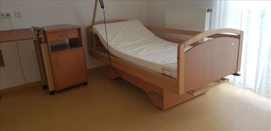 Bolnički električni kreveti, poklon dušek montaža