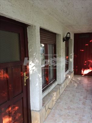 Nameštena garsonjera na Banovom brdu