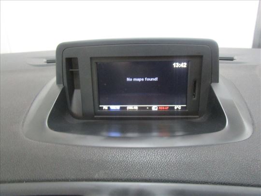Ažuriranje mapa Renault TomTom uređaja sa SD kart