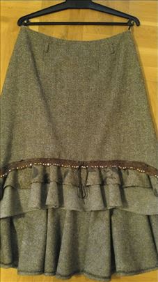 Zimska vunena suknja, veličina 40