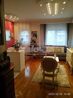 Izdavanje lux opremljenog stana