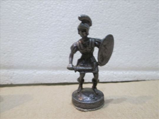 Metalna figura ratnika br.1 