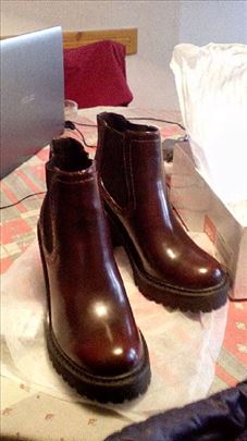 CATWALK kao nove čizme 38