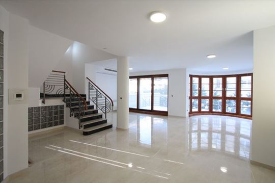 Lux kuća, 2 garaže, Dedinje, ID 4091